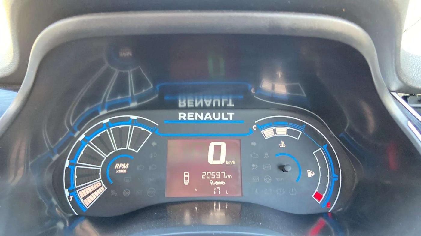 2021 Renault TRIBER RXL MT, Petrol, Manual, 20,614 km, Odometer Image