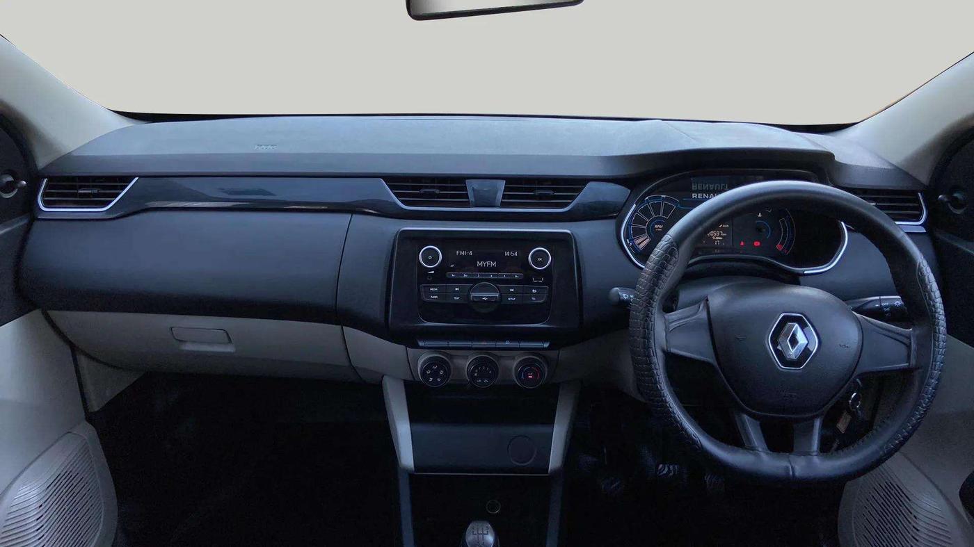 2021 Renault TRIBER RXL MT, Petrol, Manual, 20,614 km, Dashboard