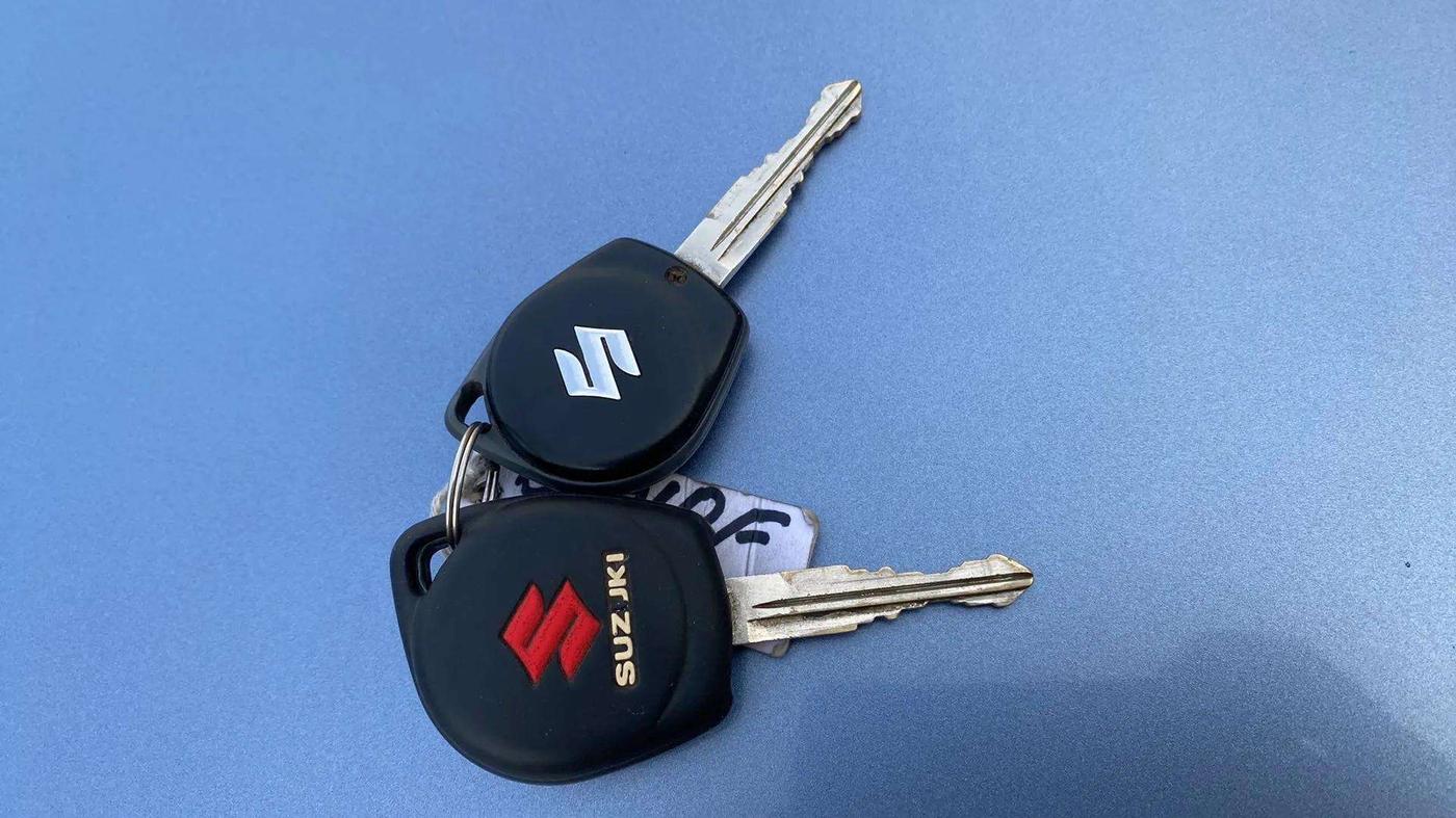 2017 Maruti Wagon R 1.0 VXI, Petrol, Manual, 17,934 km, Key Close Up