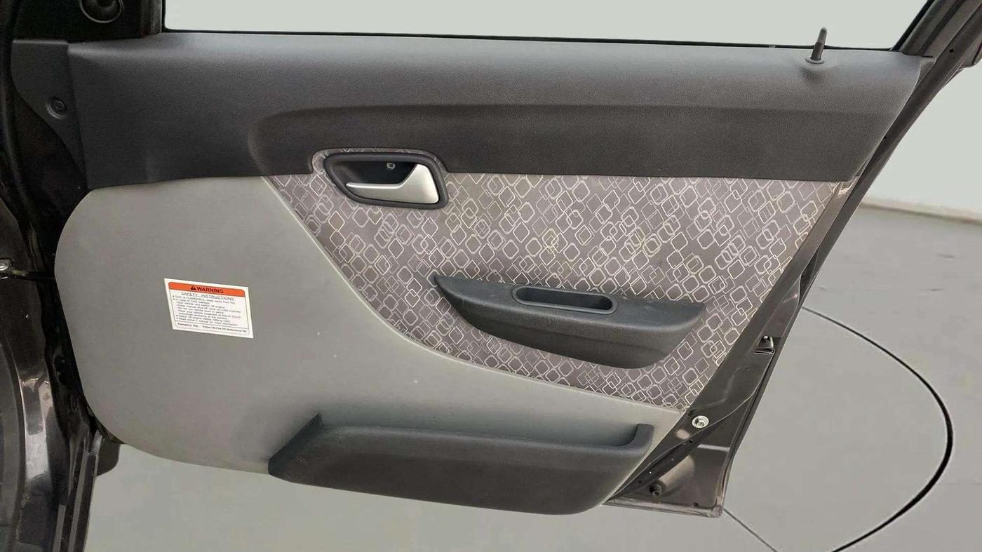 2017 Maruti Alto 800 LXI CNG O, CNG, Manual, 25,499 km, Driver Side Door Panels Control