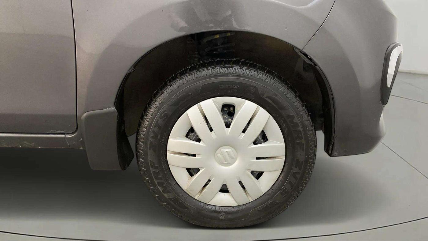 2017 Maruti Alto 800 LXI CNG O, CNG, Manual, 25,499 km, Right Front Wheel