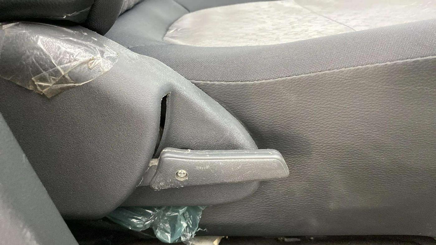 2017 Maruti Alto 800 LXI CNG O, CNG, Manual, 25,499 km, Driver Side Adjustment Panel
