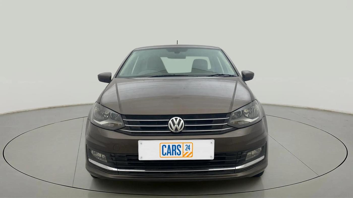 2016 Volkswagen Vento HIGHLINE 1.6 MPI, Petrol, Manual, 62,552 km, Front