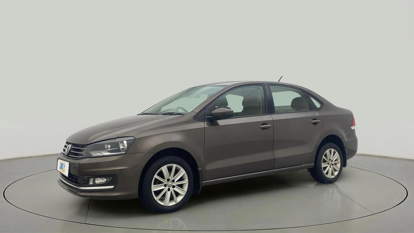 2016 Volkswagen Vento HIGHLINE 1.6 MPI, Petrol, Manual, 62,552 km, Left Front Diagonal