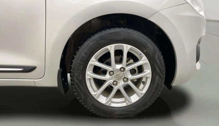 2019 Maruti Swift ZXI, Petrol, Manual, 29,270 km, Right Front Wheel