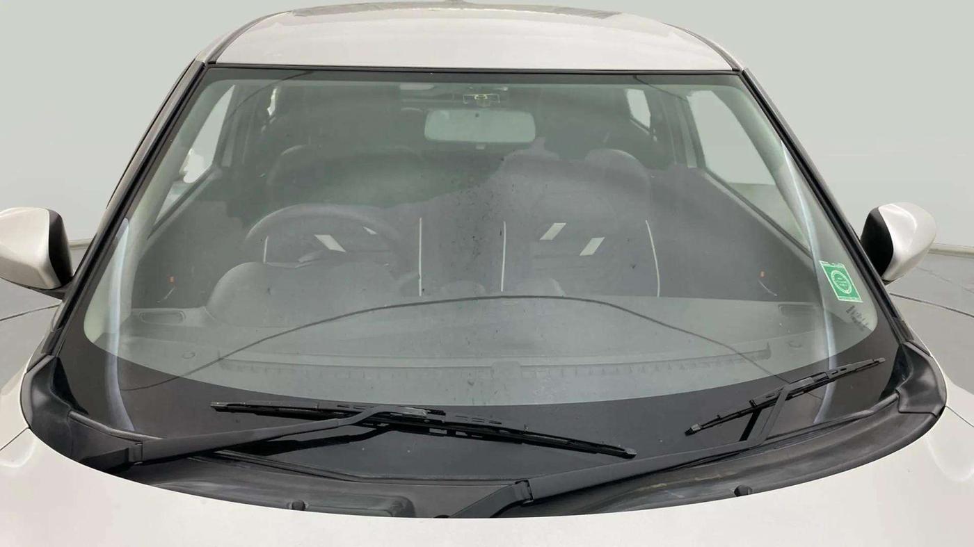 2019 Maruti Swift ZXI, Petrol, Manual, 29,270 km, Front Windshield
