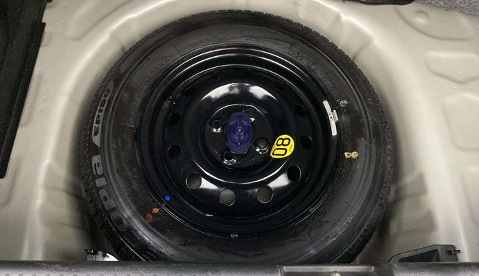 2019 Maruti Swift ZXI, Petrol, Manual, 29,270 km, Spare Tyre