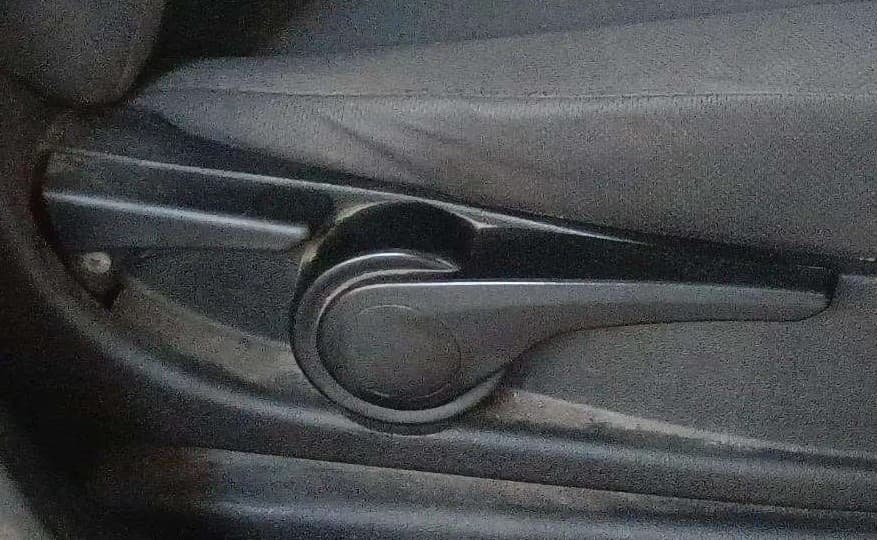 2017 Tata Tiago XZA PETROL, Petrol, Automatic, 65,823 km, Driver Side Adjustment Panel