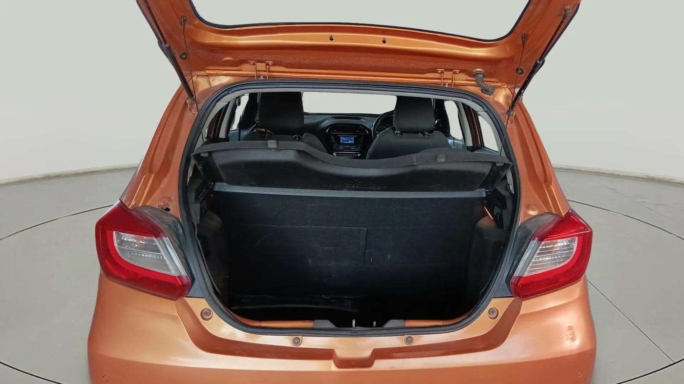 2017 Tata Tiago XZA PETROL, Petrol, Automatic, 65,823 km, Boot Open Zoomed View