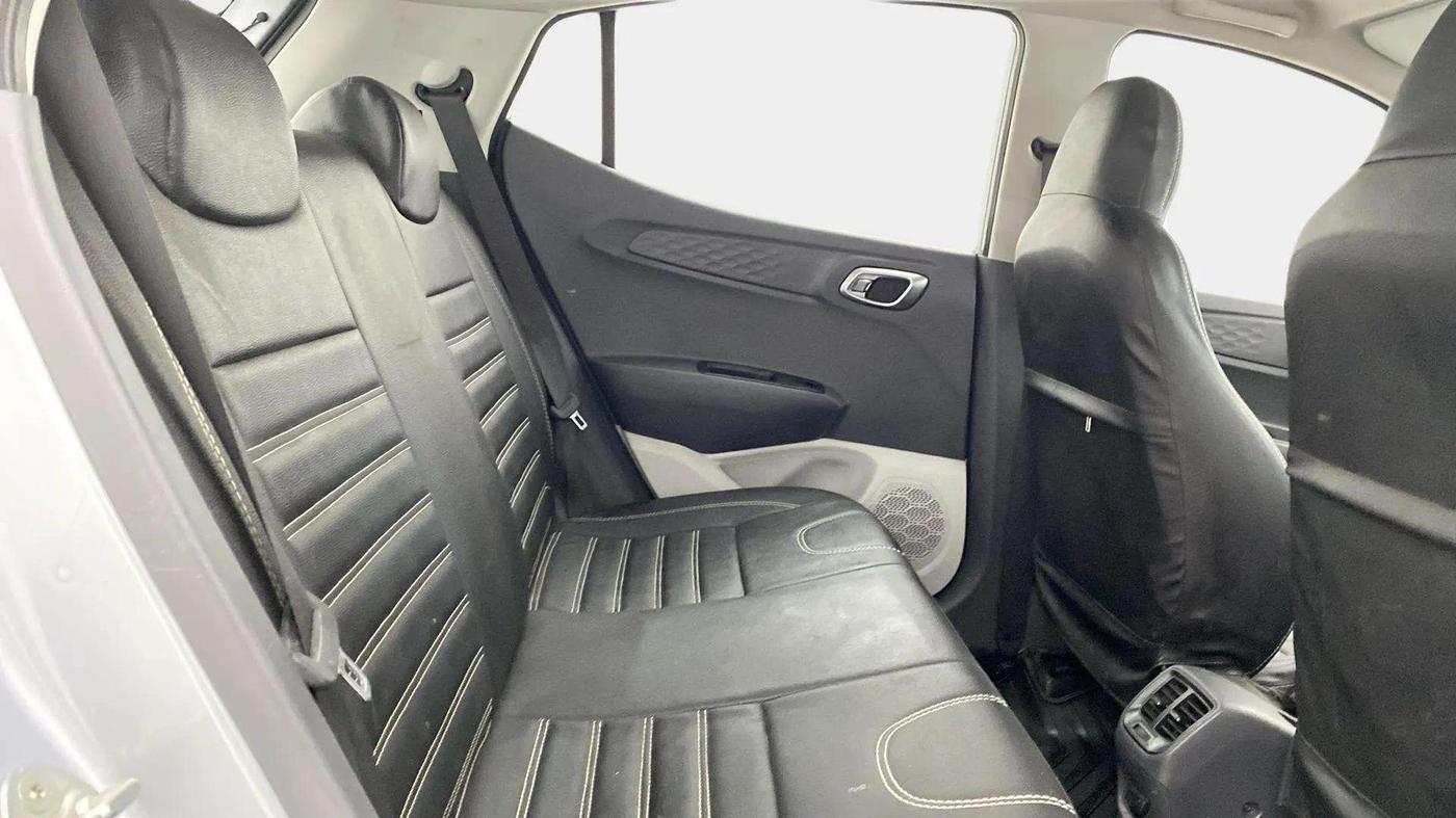 2020 Hyundai GRAND I10 NIOS SPORTZ 1.2 KAPPA VTVT, Petrol, Manual, 84,169 km, Right Side Rear Door Cabin