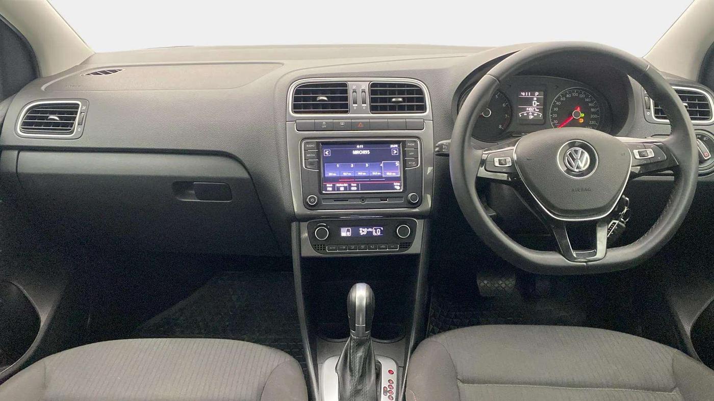2020 Volkswagen Polo HIGHLINE PLUS 1.0L TSI AT, Petrol, Automatic, 14,948 km, Dashboard