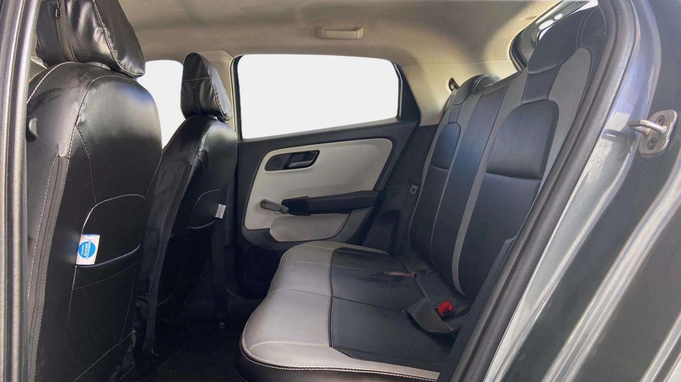 2022 Tata ALTROZ XE PLUS DIESEL, Diesel, Manual, 20,484 km, Right Side Rear Door Cabin