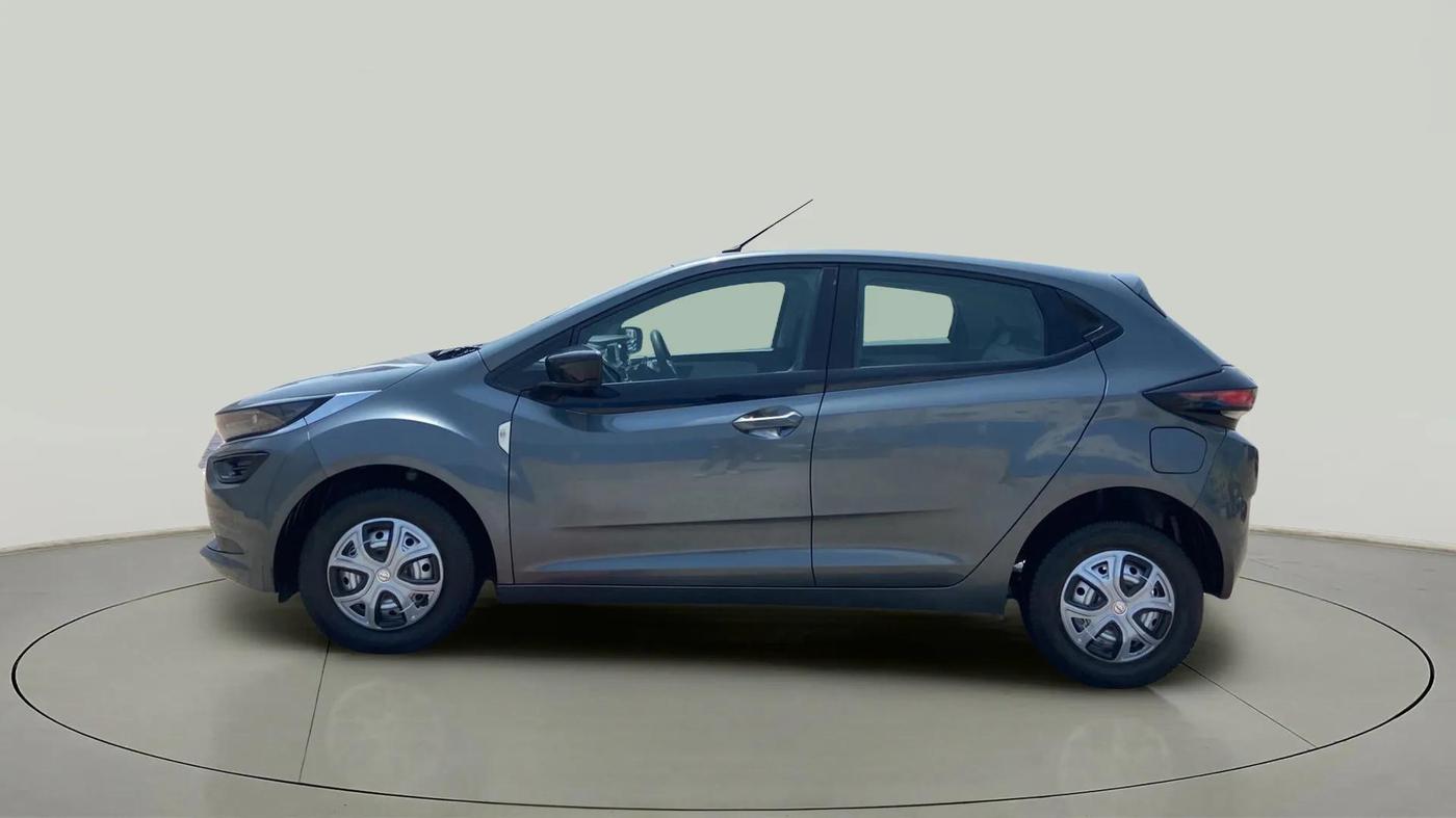 2022 Tata ALTROZ XE PLUS DIESEL, Diesel, Manual, 20,484 km, Left Side