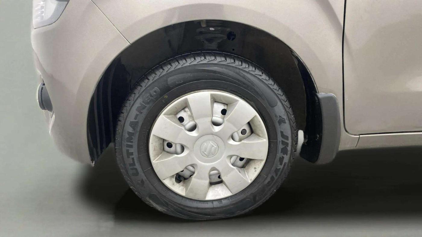 2021 Maruti New Wagon-R LXI CNG 1.0, CNG, Manual, 48,130 km, Left Front Wheel