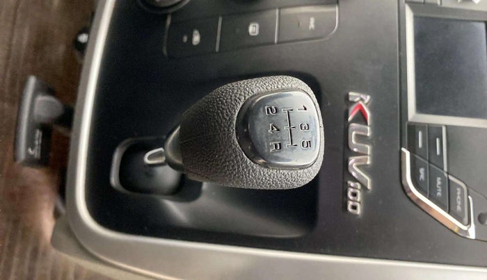 2016 Mahindra Kuv100 K8 6 STR, Petrol, Manual, 81,980 km, Gear Lever