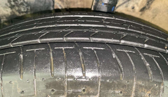 2021 Maruti Celerio VXI AMT, Petrol, Automatic, 8,213 km, Left Front Tyre Tread