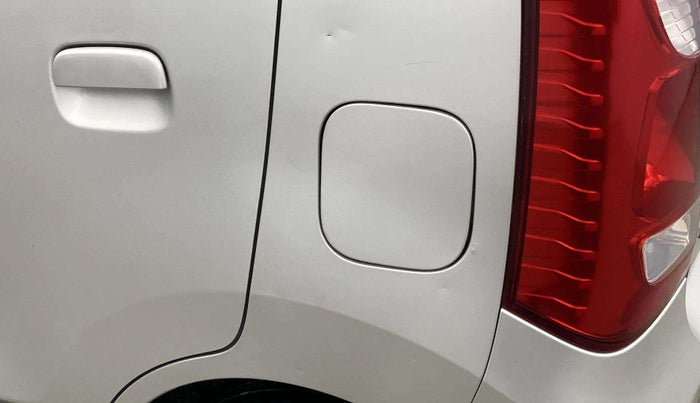 2014 Maruti Wagon R 1.0 VXI, Petrol, Manual, 32,777 km, Left quarter panel - Slightly dented