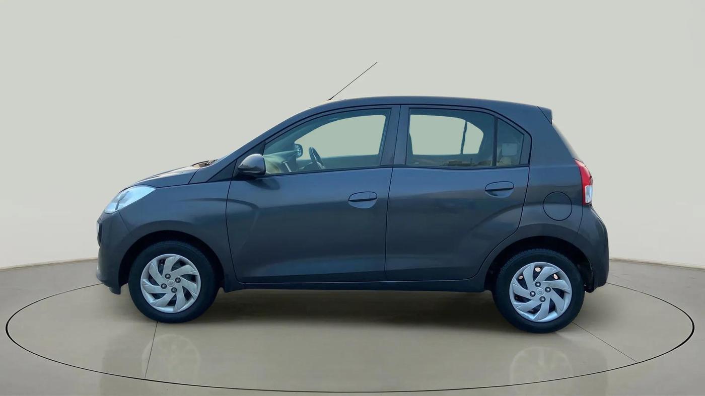2021 Hyundai NEW SANTRO SPORTZ AMT, Petrol, Automatic, 30,185 km, Left Side