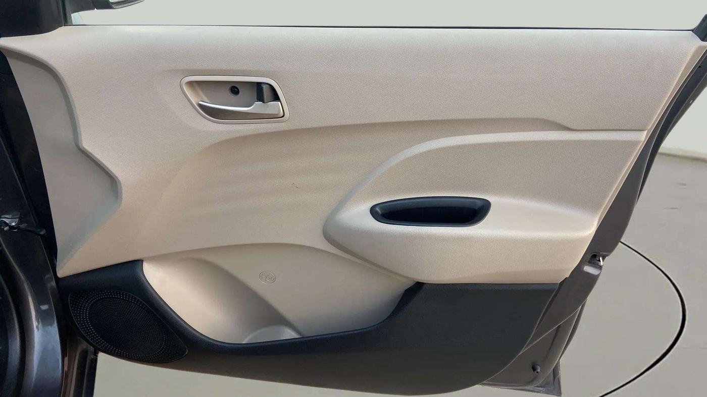 2021 Hyundai NEW SANTRO SPORTZ AMT, Petrol, Automatic, 30,185 km, Driver Side Door Panels Control