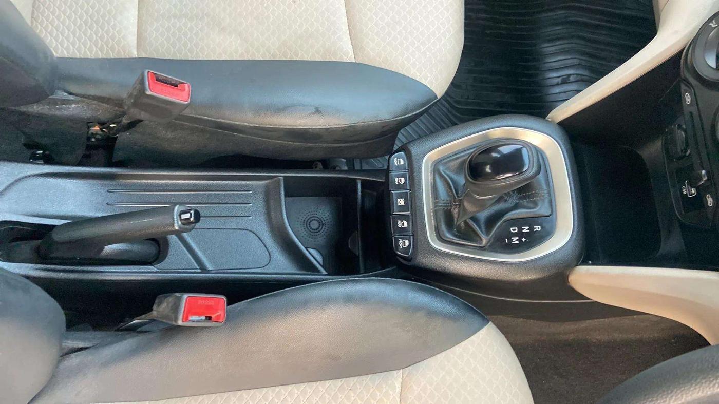 2021 Hyundai NEW SANTRO SPORTZ AMT, Petrol, Automatic, 30,185 km, Gear Lever