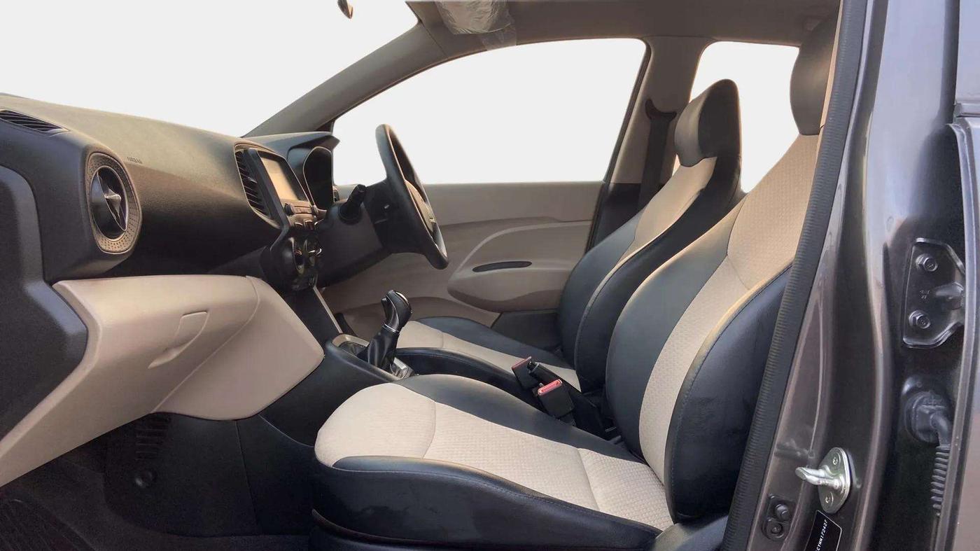 2021 Hyundai NEW SANTRO SPORTZ AMT, Petrol, Automatic, 30,185 km, Right Side Front Door Cabin
