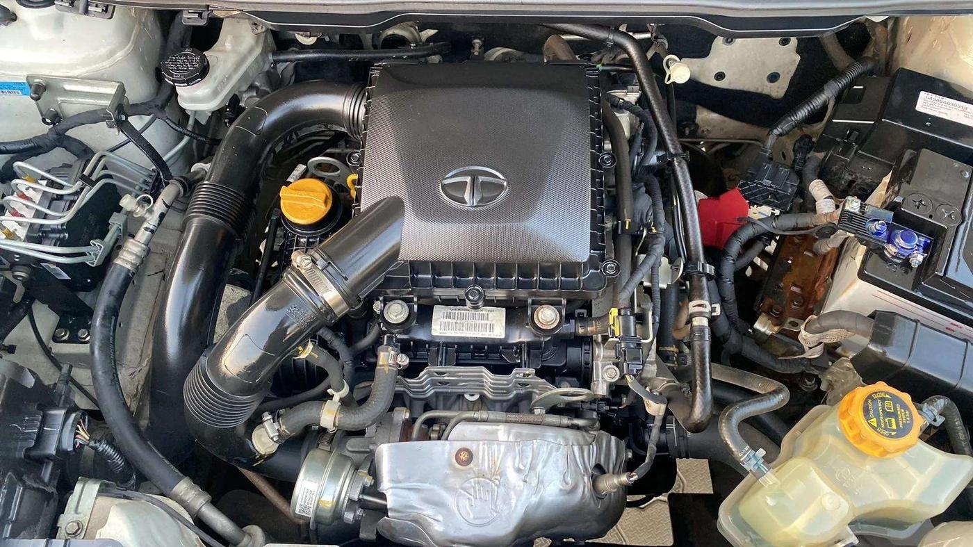 2021 Tata NEXON XZ PLUS PETROL, Petrol, Manual, 61,157 km, Open Bonet