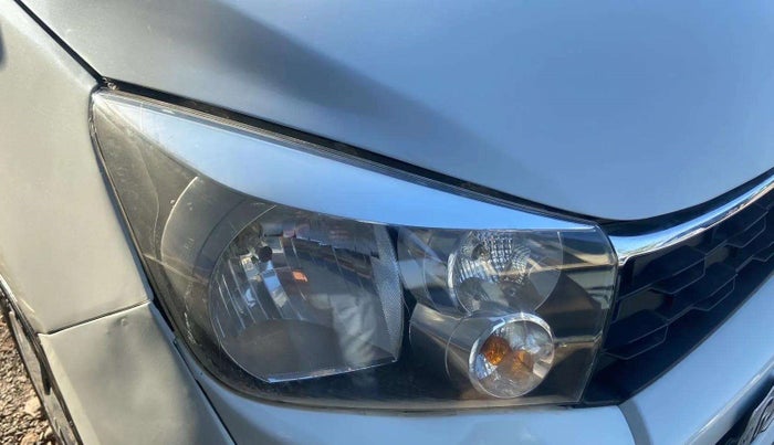 2018 Maruti Celerio ZXI, CNG, Manual, 67,396 km, Right headlight - Clamp has minor damage