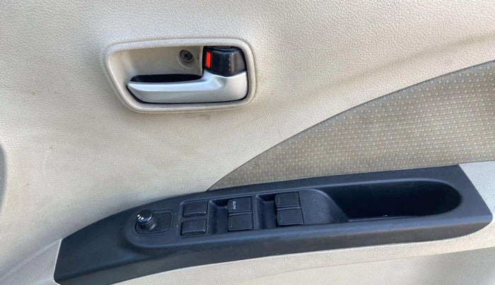 2018 Maruti Celerio ZXI, CNG, Manual, 67,396 km, Driver Side Door Panels Control