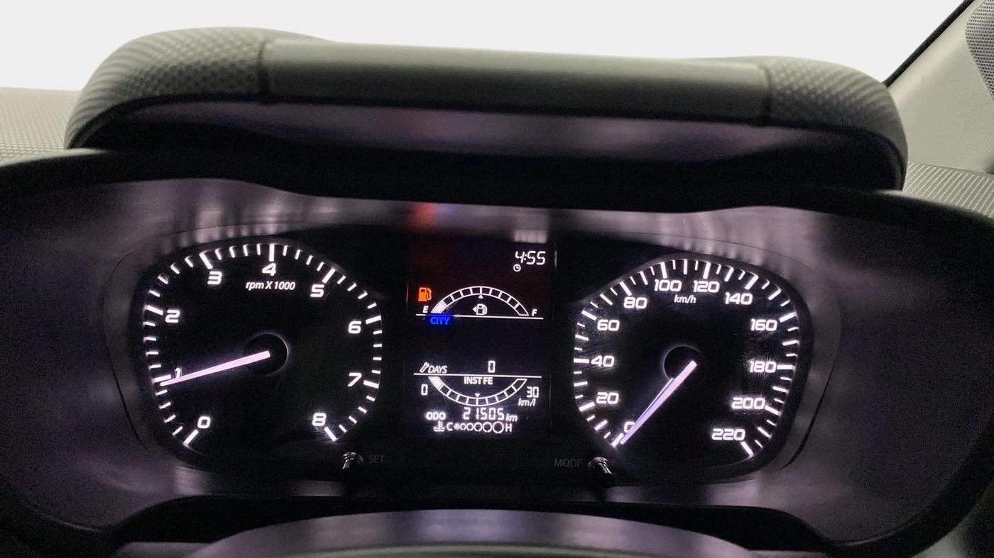 2021 Tata ALTROZ XE PETROL, Petrol, Manual, 21,487 km, Odometer Image