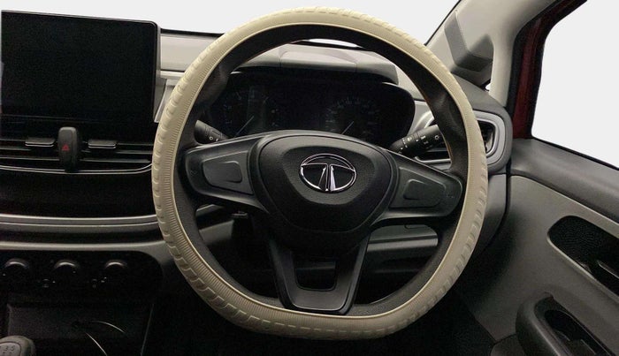 2021 Tata ALTROZ XE PETROL, Petrol, Manual, 21,487 km, Steering Wheel Close Up