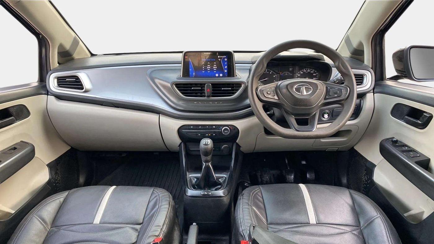 2021 Tata ALTROZ XT PETROL, Petrol, Manual, 63,835 km, Dashboard