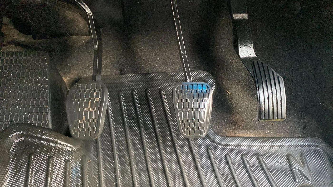 2021 Tata ALTROZ XT PETROL, Petrol, Manual, 63,835 km, Pedals
