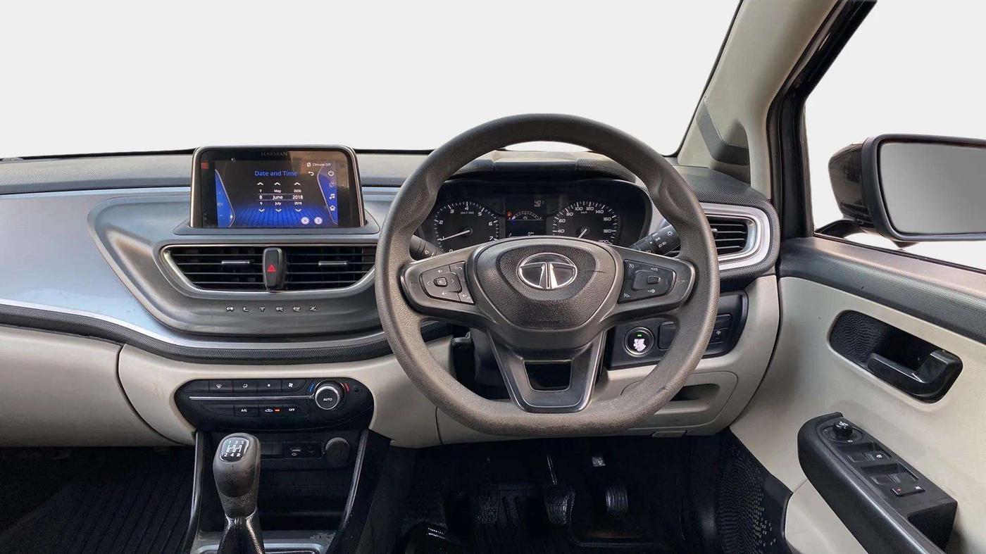 2021 Tata ALTROZ XT PETROL, Petrol, Manual, 63,835 km, Steering Wheel Close Up