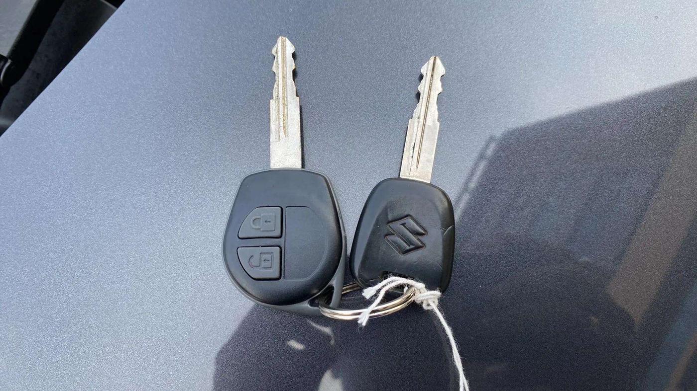 2021 Maruti Alto VXI PLUS, Petrol, Manual, 12,496 km, Key Close Up