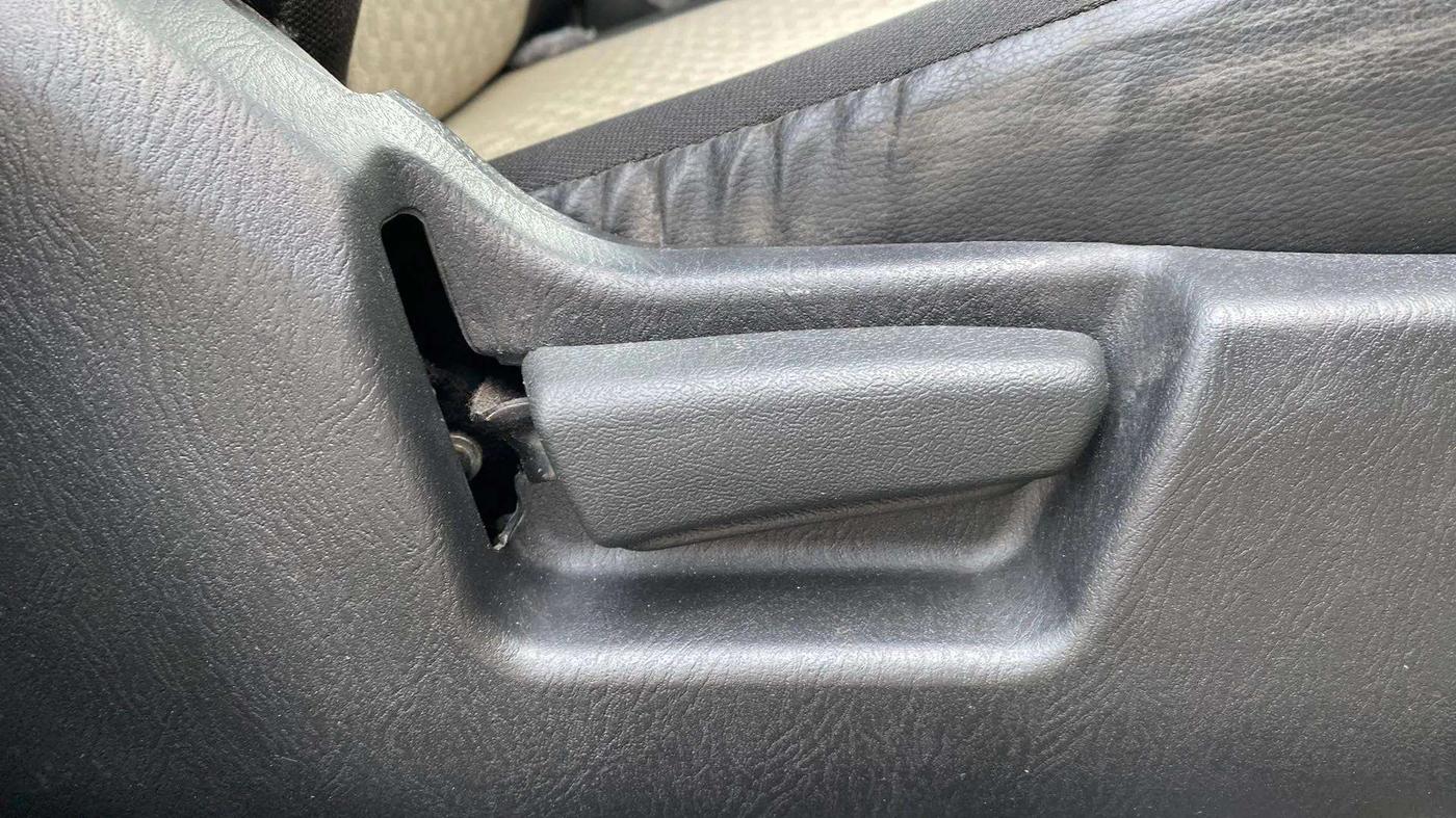 2021 Maruti Alto VXI PLUS, Petrol, Manual, 12,496 km, Driver Side Adjustment Panel