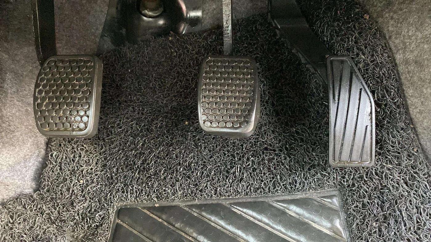 2021 Maruti Alto VXI PLUS, Petrol, Manual, 12,496 km, Pedals