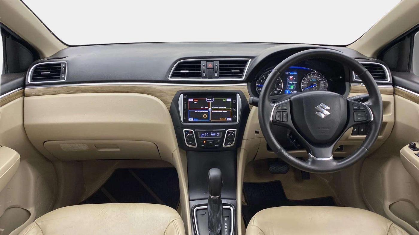 2019 Maruti Ciaz ALPHA  AT 1.5 SHVS PETROL, Petrol, Automatic, 55,797 km, Dashboard