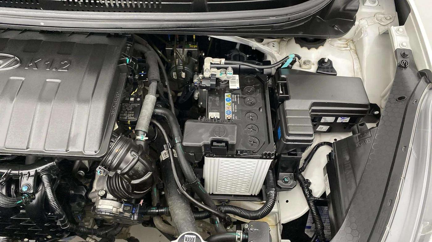 2024 Hyundai GRAND I10 NIOS SPORTZ 1.2 KAPPA VTVT CNG, CNG, Manual, 11,759 km, Engine View - Left