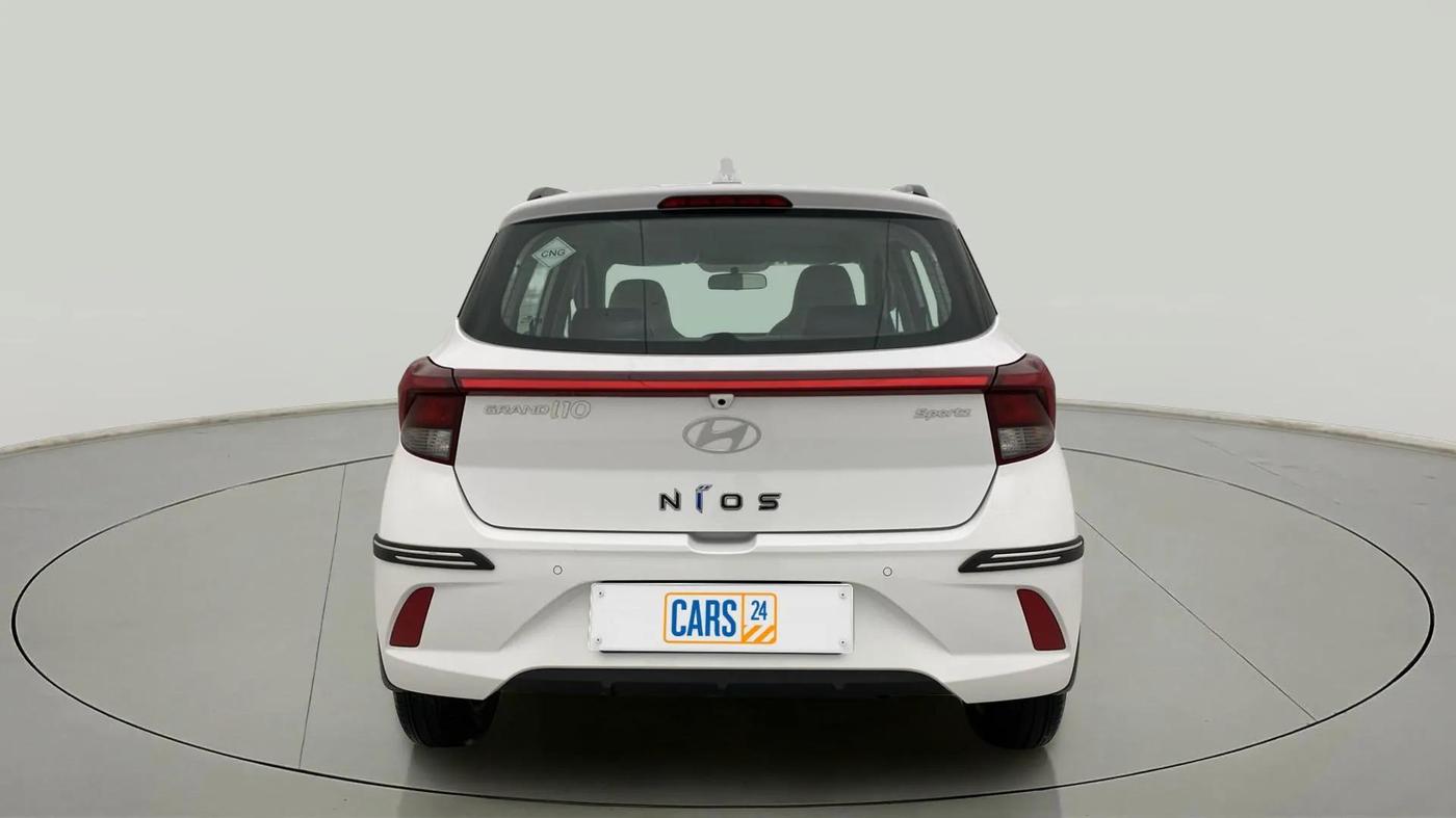 2024 Hyundai GRAND I10 NIOS SPORTZ 1.2 KAPPA VTVT CNG, CNG, Manual, 11,759 km, Back/Rear