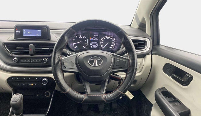 2021 Tata ALTROZ XE PLUS PETROL, Petrol, Manual, 27,020 km, Steering Wheel Close Up