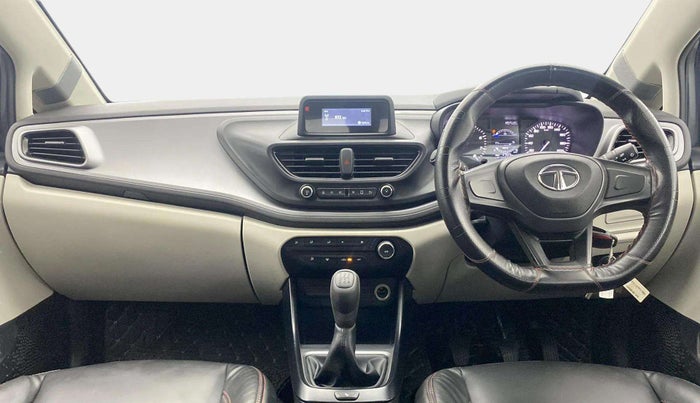 2021 Tata ALTROZ XE PLUS PETROL, Petrol, Manual, 27,020 km, Dashboard