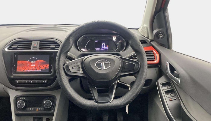 2020 Tata Tiago XZ PLUS PETROL, Petrol, Manual, 75,333 km, Steering Wheel Close Up