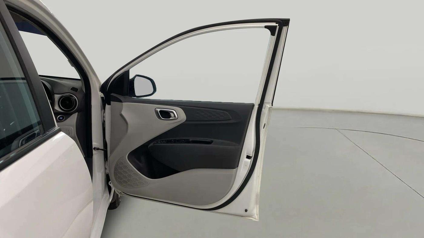 2022 Hyundai GRAND I10 NIOS ASTA 1.2 KAPPA VTVT, Petrol, Manual, 46,755 km, RHS Front Door