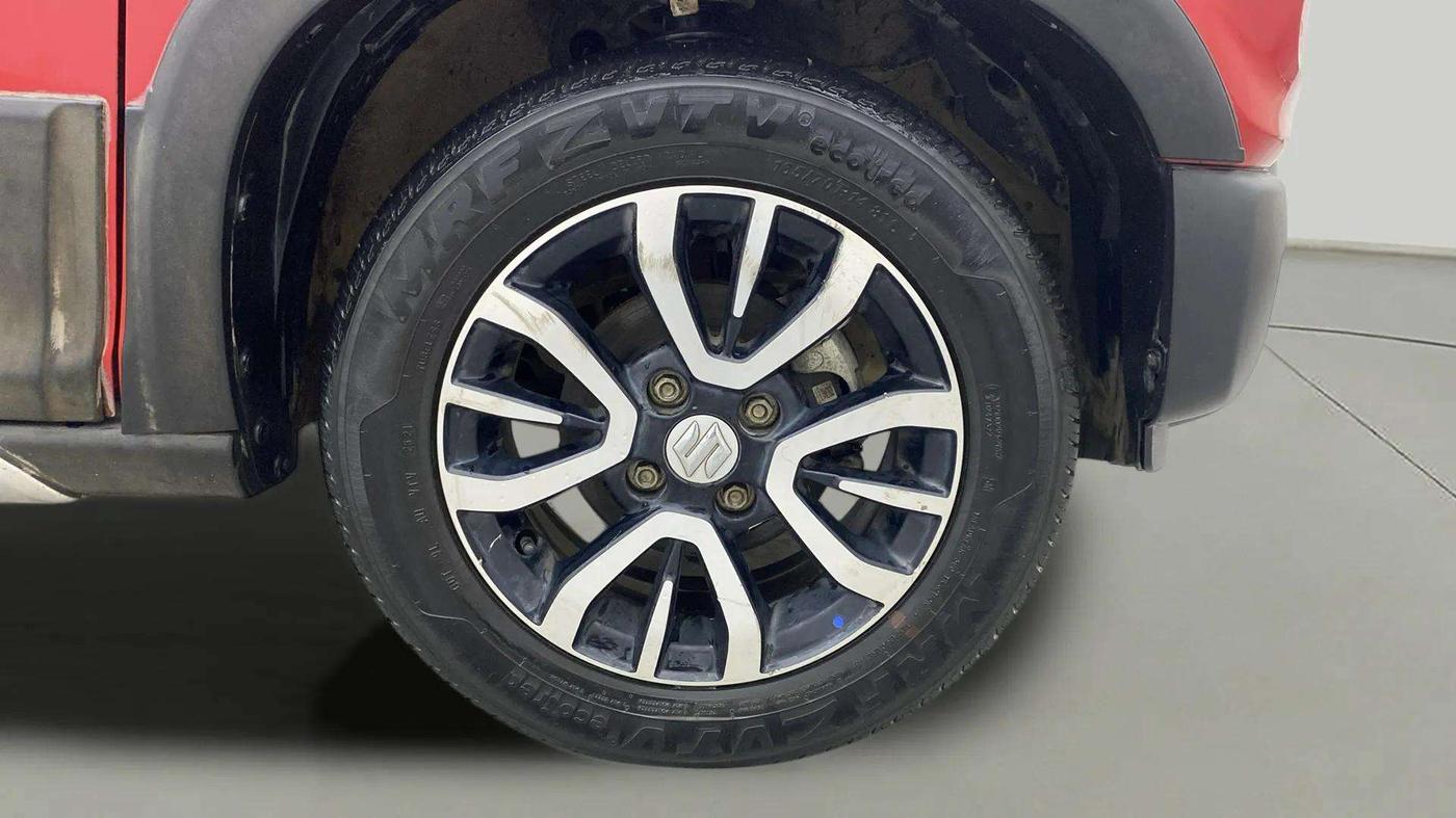 2021 Maruti S PRESSO VXI (O), Petrol, Manual, 23,530 km, Right Front Wheel