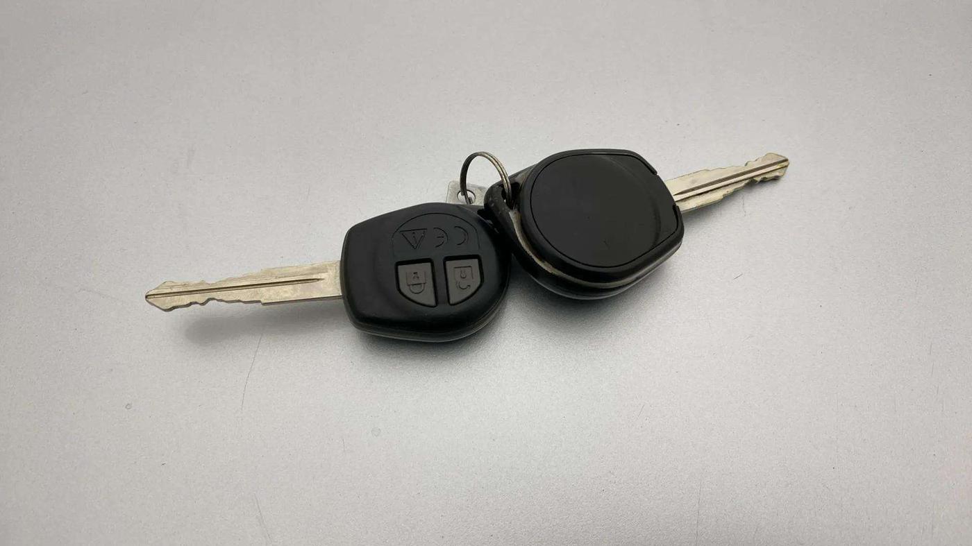 2022 Maruti Ciaz DELTA 1.5 SHVS MT PETROL, Petrol, Manual, 71,319 km, Key Close Up