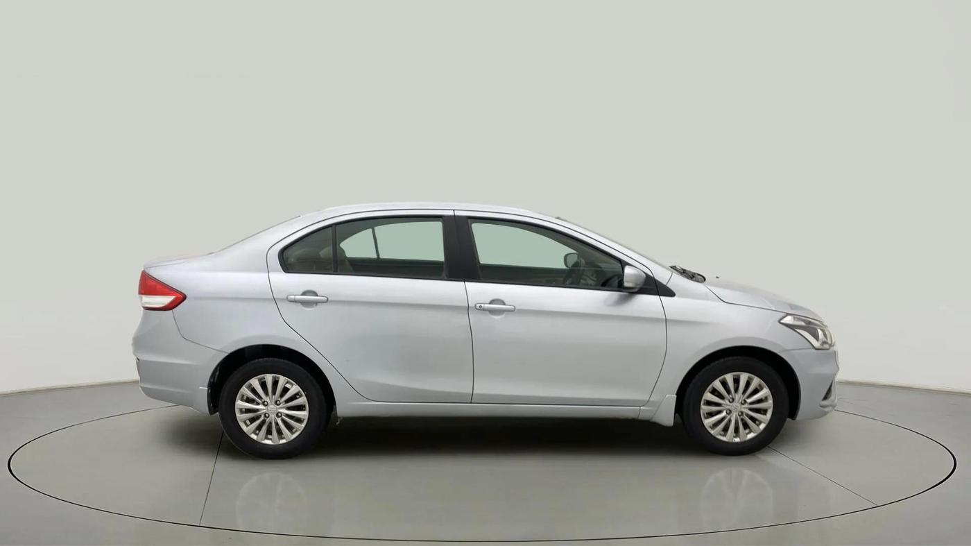 2022 Maruti Ciaz DELTA 1.5 SHVS MT PETROL, Petrol, Manual, 71,319 km, Right Side View