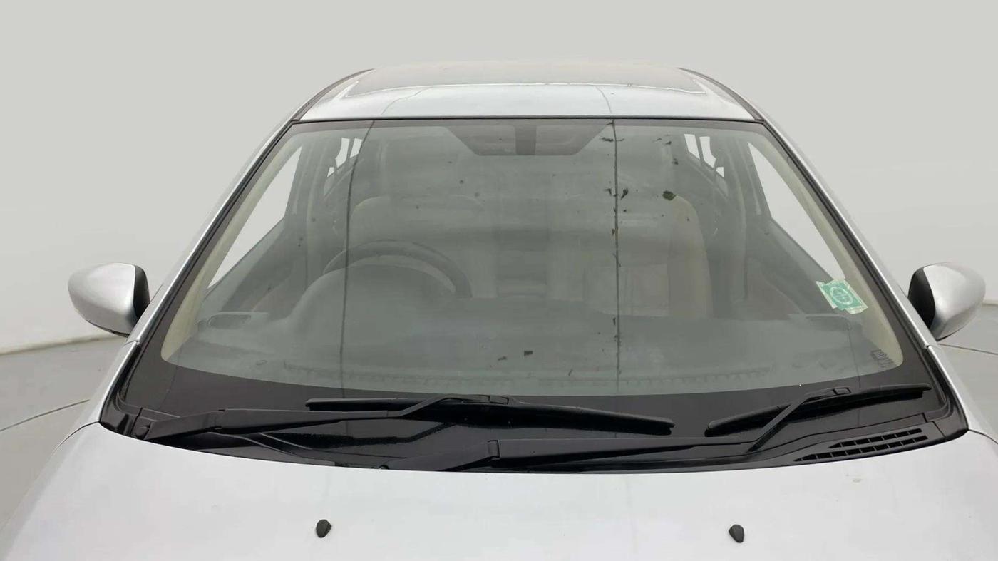 2022 Maruti Ciaz DELTA 1.5 SHVS MT PETROL, Petrol, Manual, 71,319 km, Front Windshield