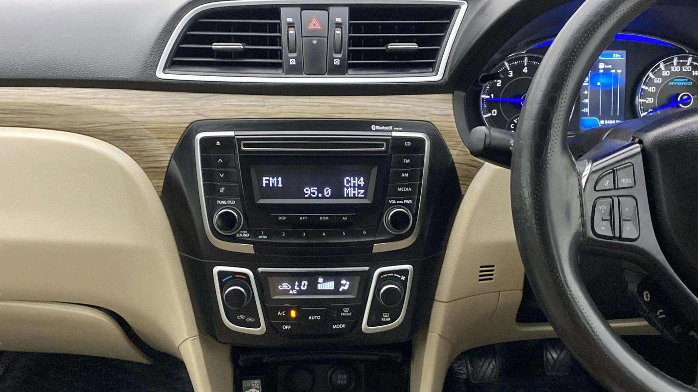 2022 Maruti Ciaz DELTA 1.5 SHVS MT PETROL, Petrol, Manual, 71,319 km, Air Conditioner