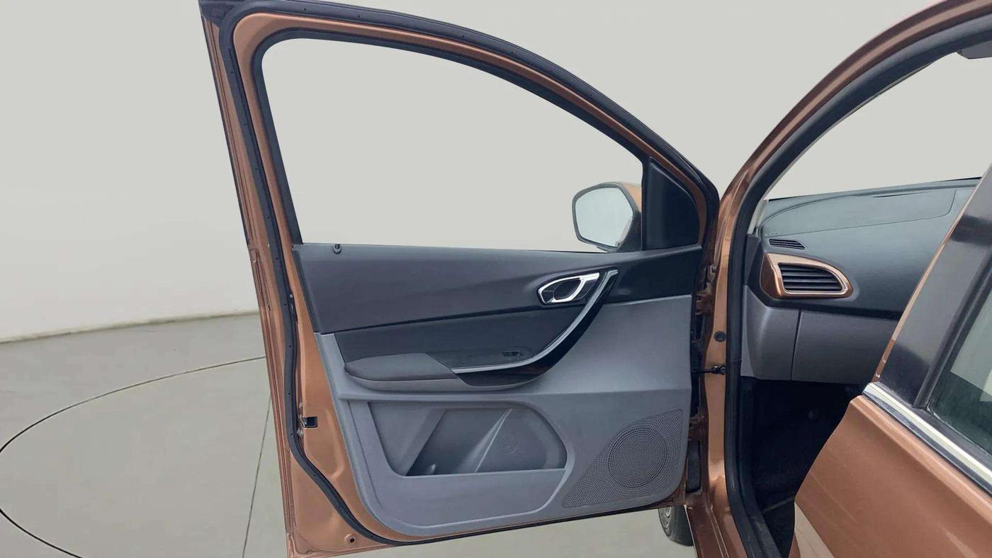 2018 Tata TIGOR XZA PETROL, Petrol, Automatic, 68,214 km, LHS Front Door