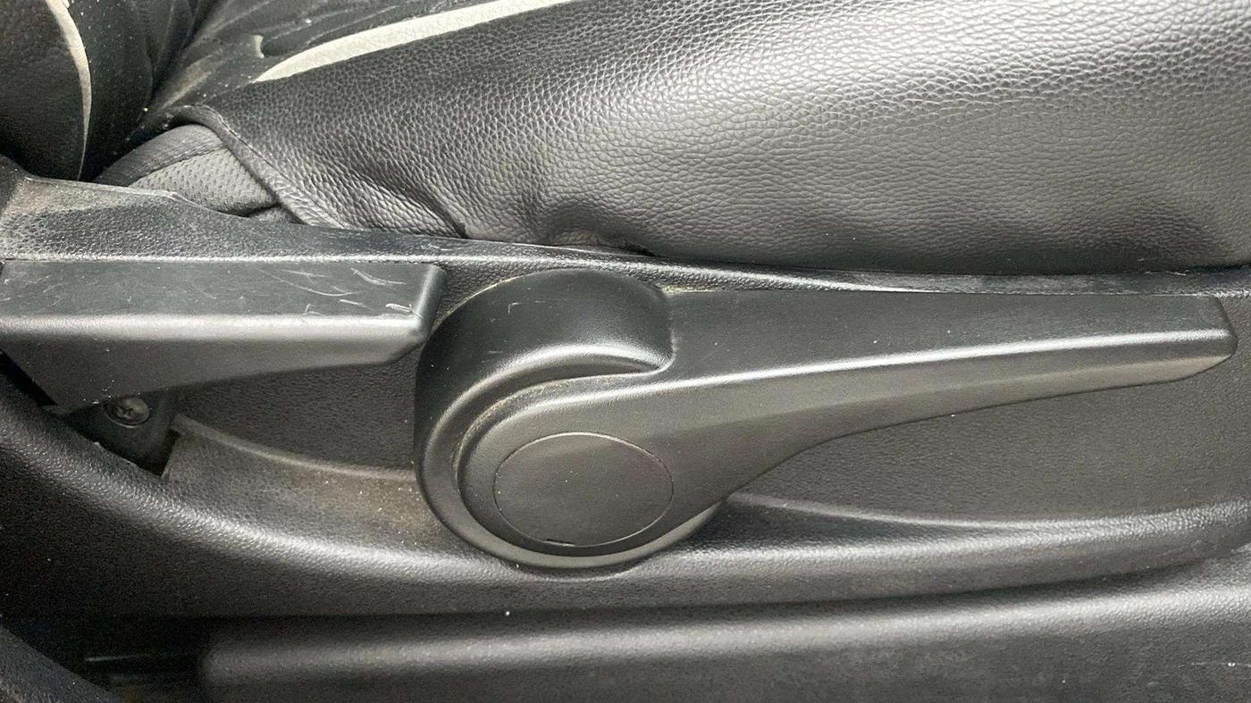 2018 Tata TIGOR XZA PETROL, Petrol, Automatic, 68,214 km, Driver Side Adjustment Panel